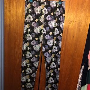 Floral leggings